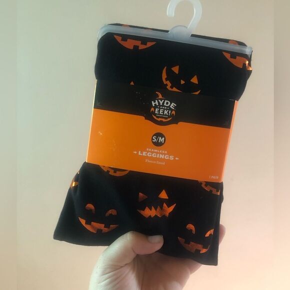 Pants - 📳 NEW Halloween Leggings S/M Size